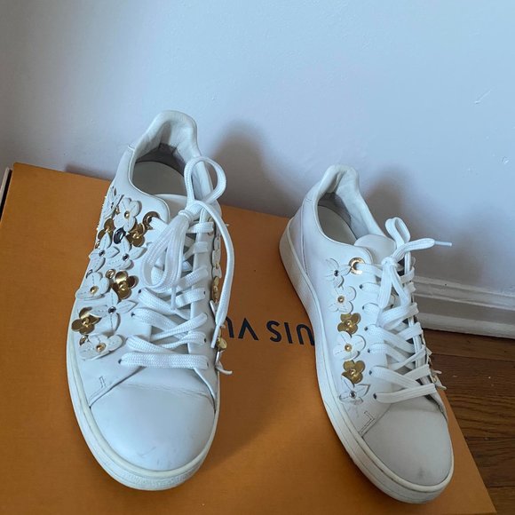 Louis Vuitton Sneakers - Picture 1 of 2